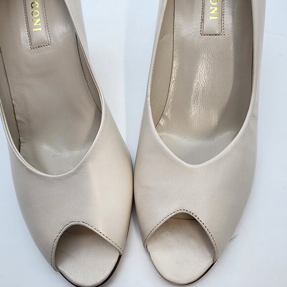 Rangoni Peep Toe Leather Pumps Size 6.5B Cream Slip On Casual Neutral Designer - Picture 7 of 11